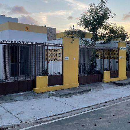 Willa Casa Compacta No Prive Coqueiral Com Garagem Recife Zewnętrze zdjęcie